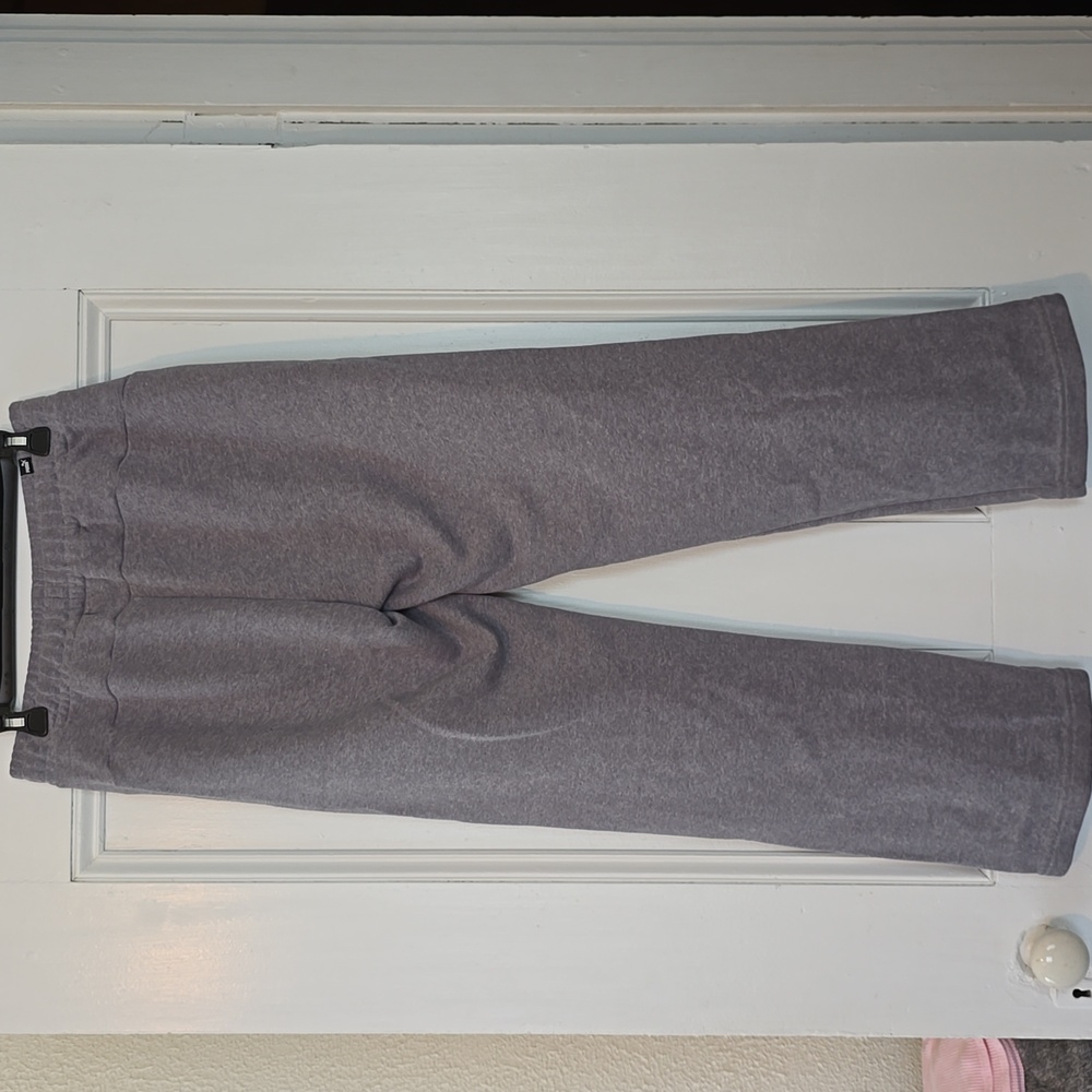 Puma Gray Sweatpants - Picture 3 of 4